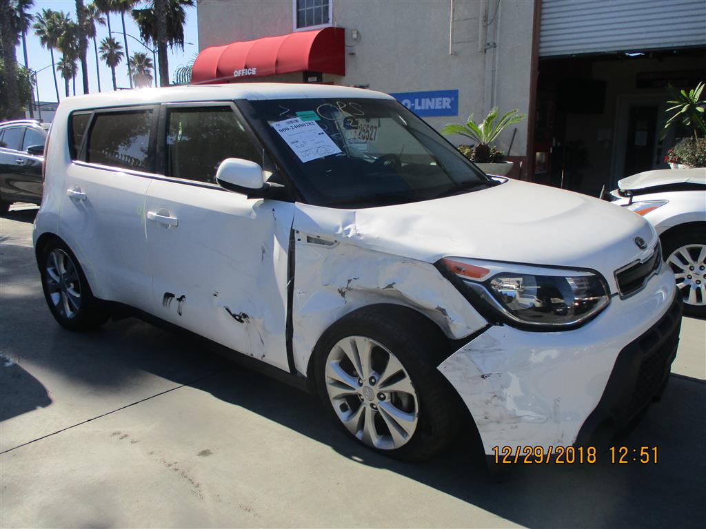 Before: Kia Soul – Front End Repair